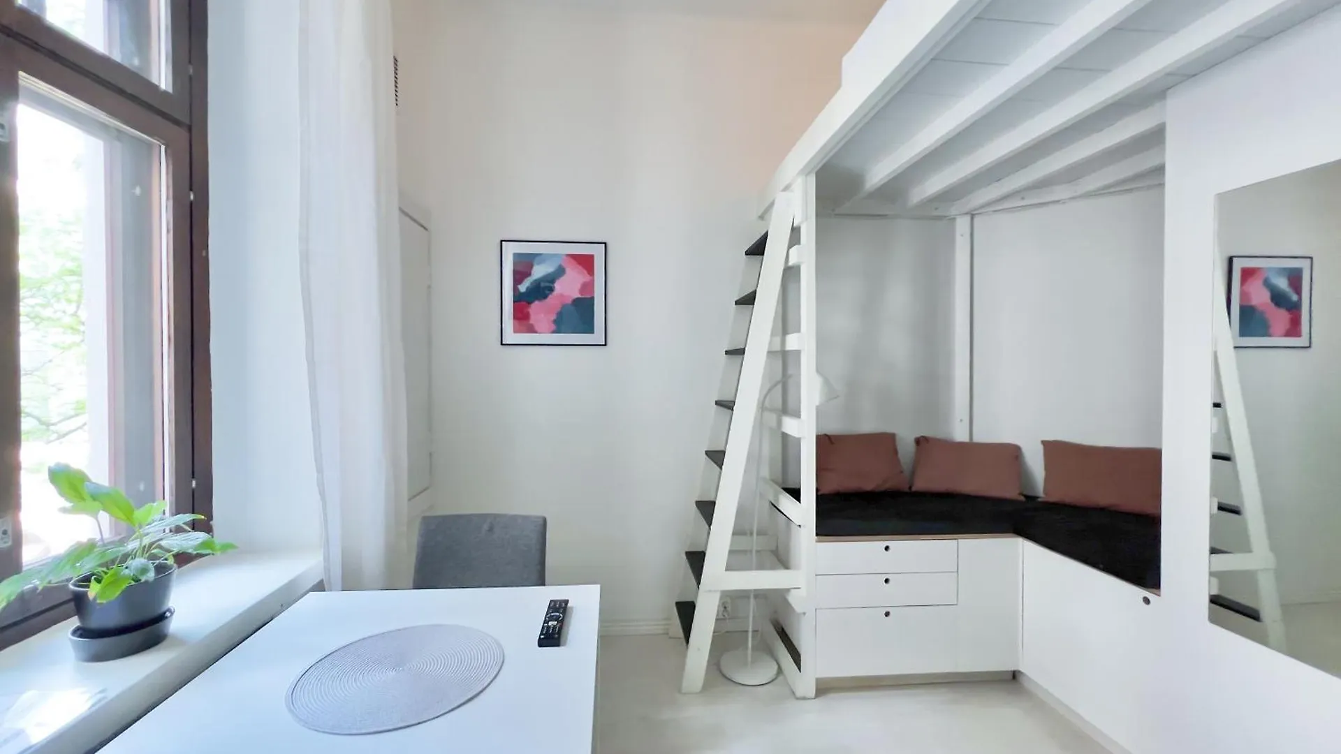 Dainty Central Apartment 赫尔辛基